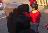 上海垃圾桶開口說(shuō)話談環(huán)保，科技推動(dòng)社會(huì)進(jìn)步