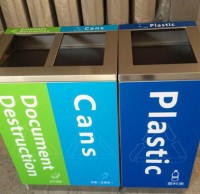 羅定中學(xué)分類垃圾桶給同學(xué)們一個(gè)“深刻的教訓(xùn)