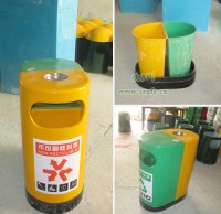 分類玻璃鋼垃圾桶，大受深圳沙井實(shí)驗(yàn)學(xué)校用戶歡迎
