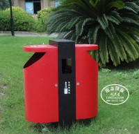 新型智能垃圾桶可自動(dòng)給垃圾分類(lèi)