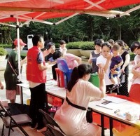 靈溪巧用主題黨日推廣生活垃圾分類知識(shí)