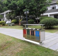 2500多套四色分類垃圾桶市區(qū)上崗！