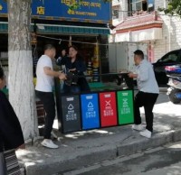 投放分類垃圾桶，助推文明城市創(chuàng)建