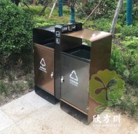 戶外小區(qū)電鍍不銹鋼連體垃圾桶