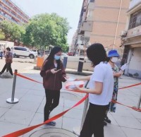 體育場社區(qū)開展垃圾分類宣傳活動