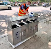 一個(gè)街道垃圾桶的自述