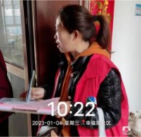 幸福港社區(qū)組織開(kāi)展垃圾分類入戶宣傳