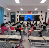 積極參與垃圾分類，共創(chuàng)綠色校園生活