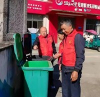 “冬日我在崗”點(diǎn)贊這位垃圾分類督導(dǎo)員