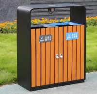 戶(hù)外園林鋼木分類(lèi)垃圾桶融合功能美學(xué)與環(huán)保使命的公共設(shè)施
