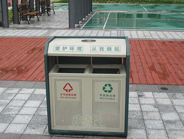 小區(qū)鋼制垃圾桶
