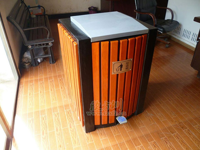 腳踏式鋼木垃圾桶 腳踏式鋼木垃圾桶